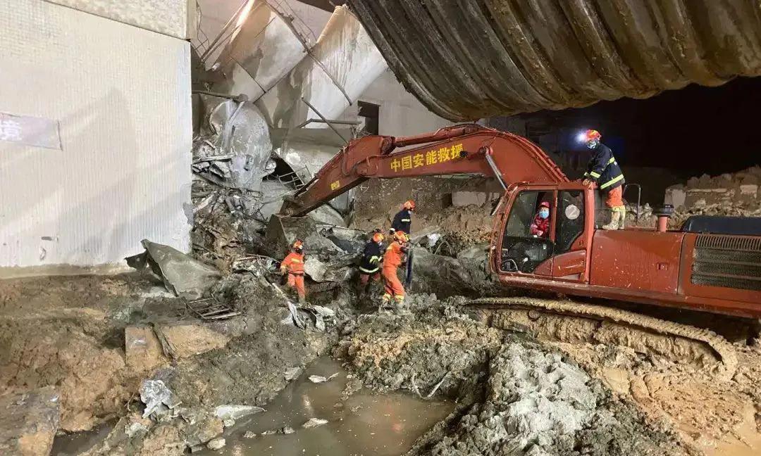贵阳高速垮塌致3死！地质、支护、赶工，3大隐患曝光