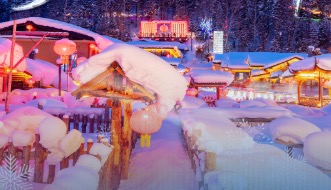 冰雪经济点燃乡村振兴新引擎