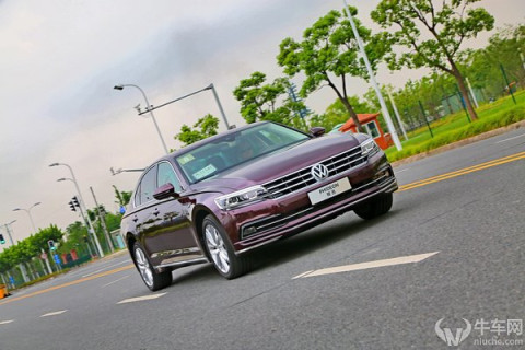 逼死老司机||向bba宣战靠的是什么? 试驾大众辉昂480v6旗舰版