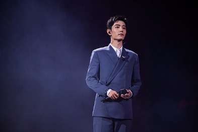 人民日报评演唱会天价黄牛票：光实名制还不够，须从严从全整治