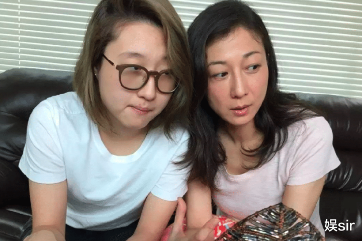 23λ! », 򱻳, ֱ²(ŮڵԱ)