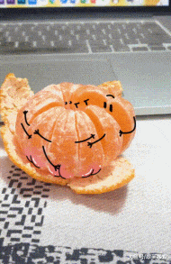 搞笑gif: 看来单身狗不适合出门? 因为受到的伤害太大了!