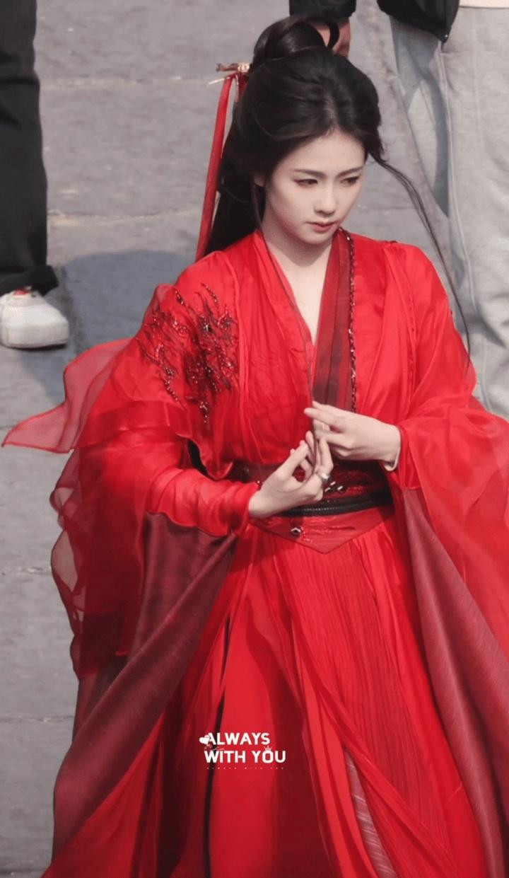 ���鶬��, ��¹ɹ��������֯��Χ��, �¾��������ڴ�(��¹��������ô��ʶ��)