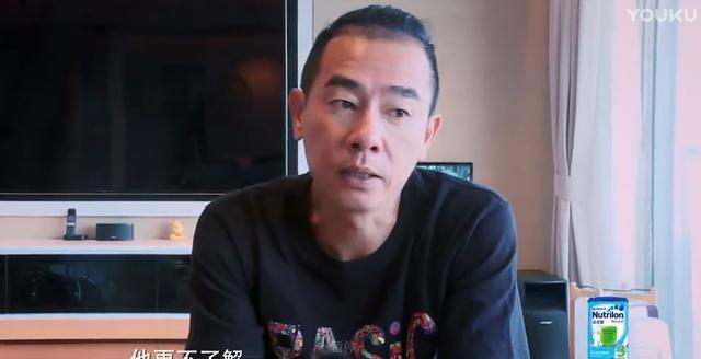 爸爸去哪儿: 性格应采儿, 外貌陈小春, 神似小鱼儿! 英语比我好!