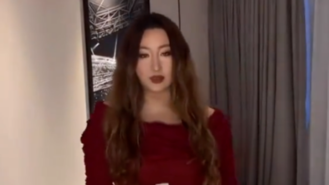 美到认不出! 女歌手半年暴瘦30斤, 医生喊话: 瘦下来, 肝才能活!