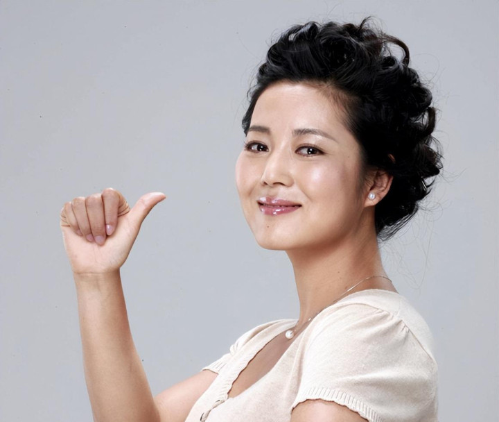 �Ȳ����Ӿ硶��ĸ���顷����Ϊ���绪��ҵת�۵�!(���绪 ��ĸ����)