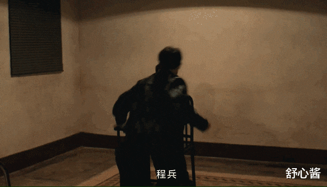 �����糡����, ����¾����, �е�����