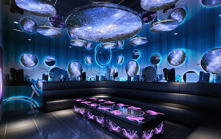 重庆某ktv禁止自带酒水被举报_zzd_学生时代