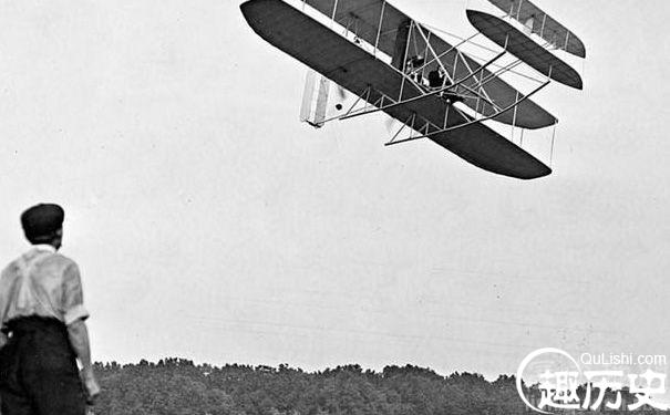 莱特兄弟为什么能发明飞机的原因