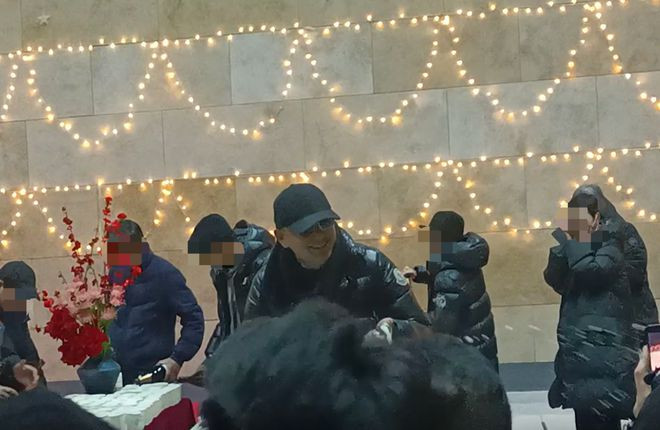 ������ӳ��, ��˺͵ط�̨�ֲ�, �������ô��, ��������ƾʲô(�����������������Ӿ�)