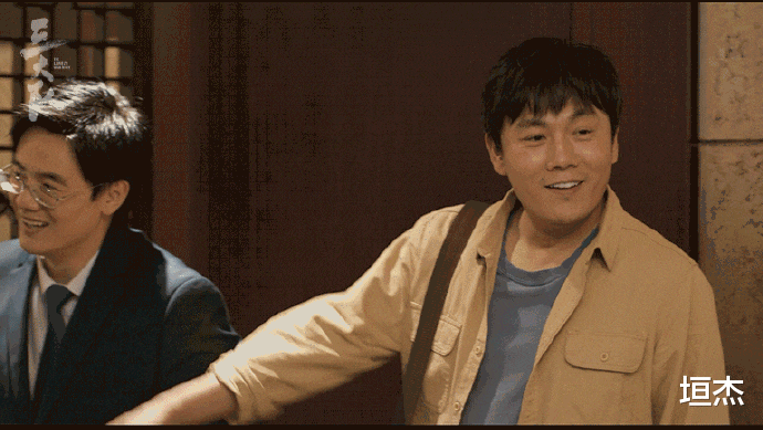 һƪ��ǧ�ֵ�С˵�����ĳ�24���ġ�����ӡ�(�����,������,������˭����)