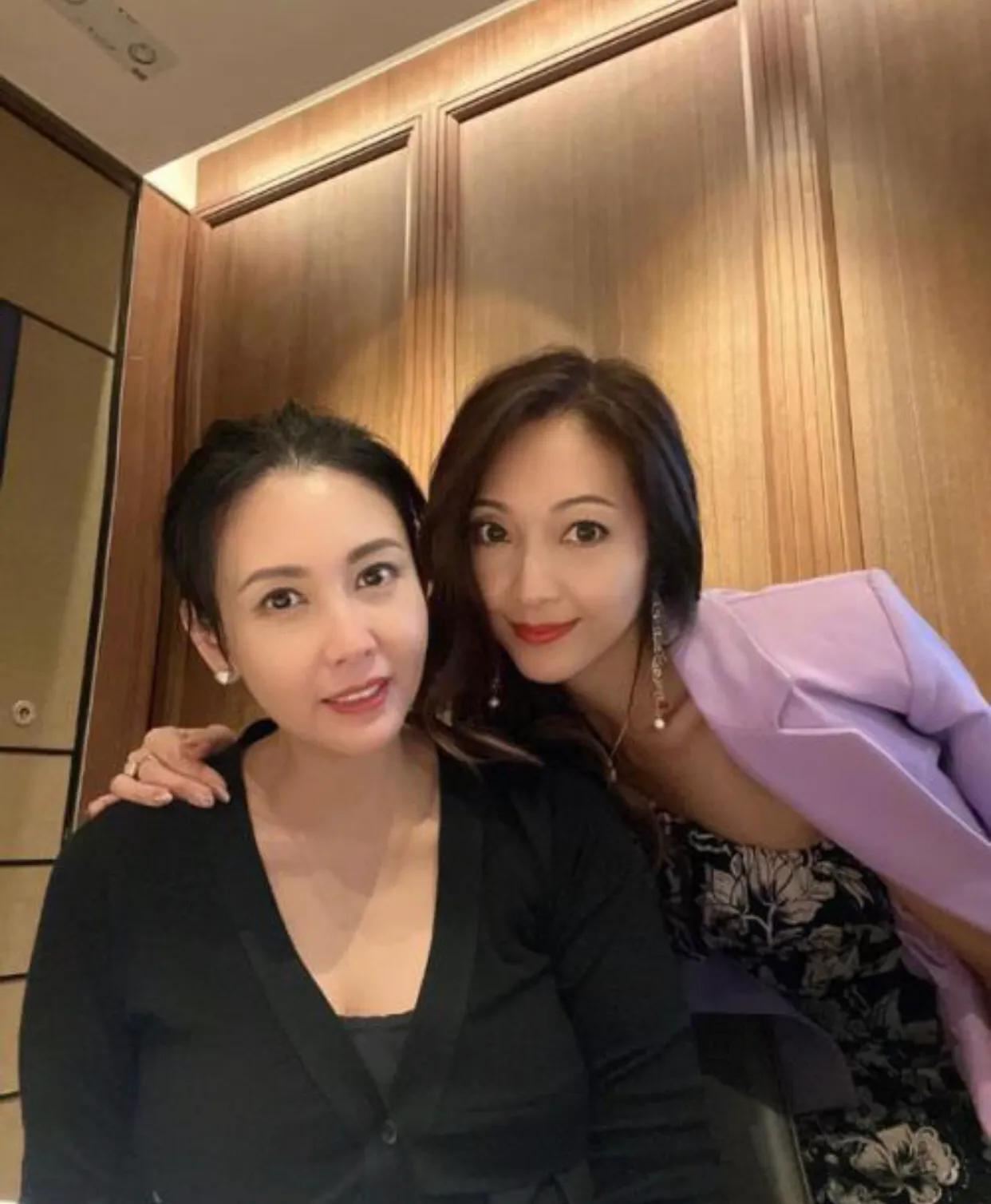 邱淑贞婚礼图片