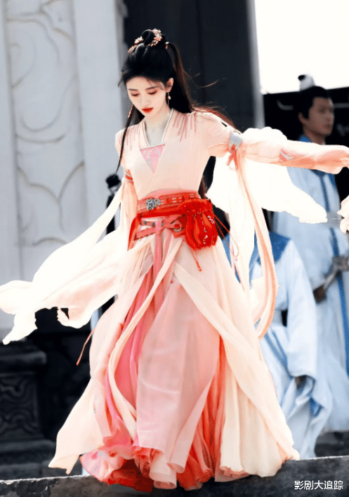 ����������溵t�����¾硶�ճ�Ů��, ���ֱ�Ű, ��溵t����Ů����