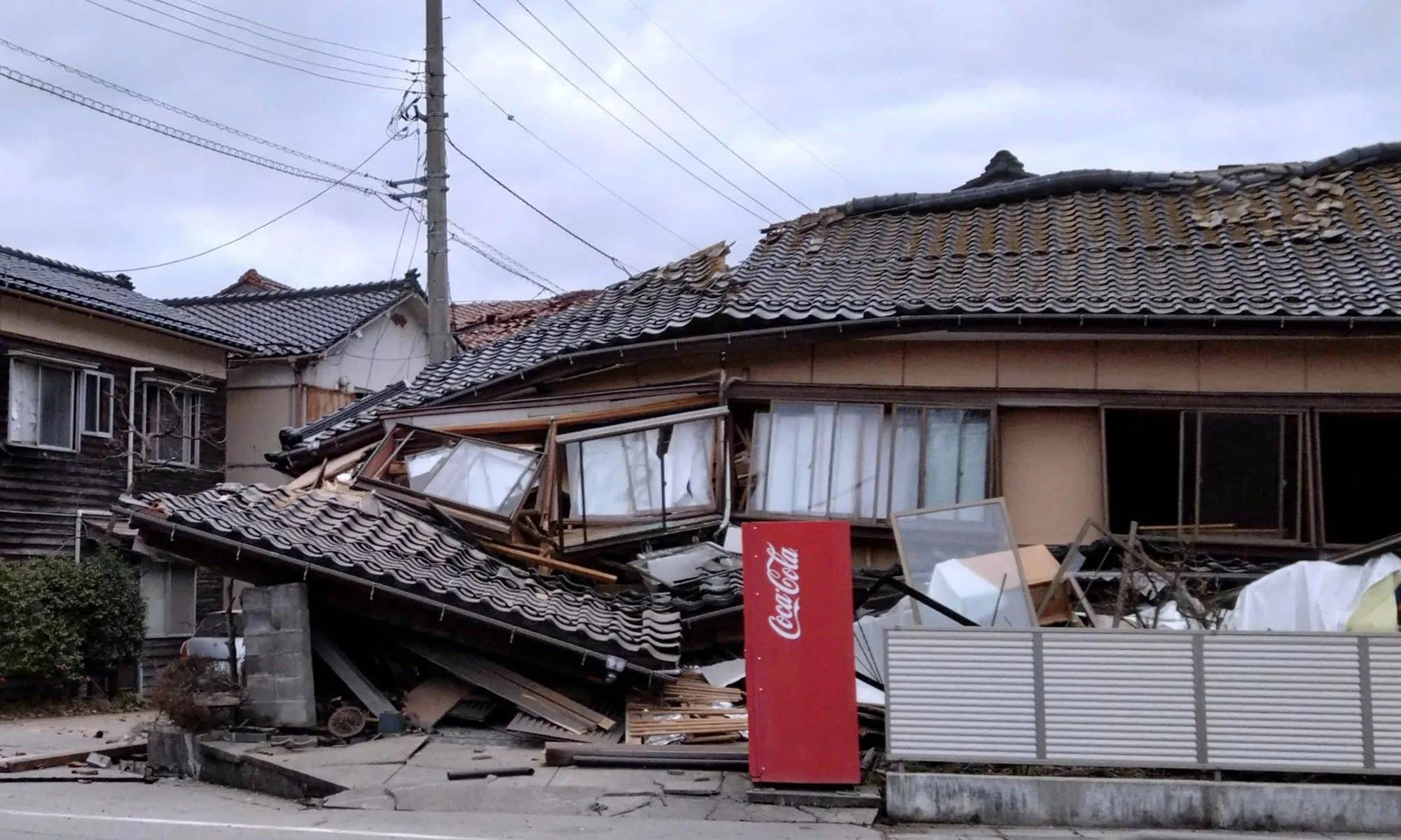日本7.0级地震为何无海啸？480千米深源，能量大幅衰减