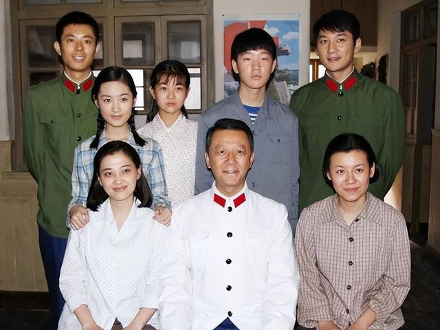 �й���õ�10�����Ӿ�����, Ӻ���������߹�, ��һ���԰�������ʵ(Ӻ������ ��������1566)