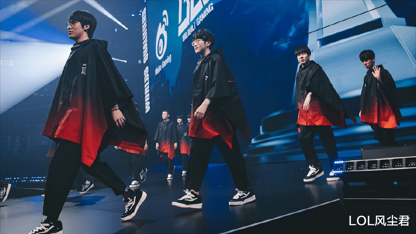 WBG公布对战EDG语音, Crisp矛头直指Uzi: 他不会玩, 选什么都没用