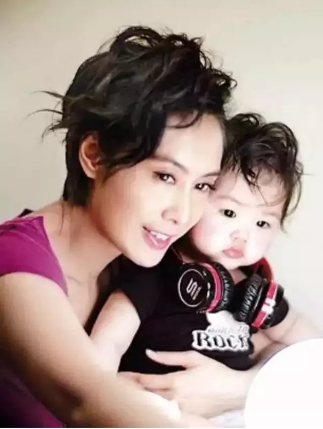 相恋3年被绝情抛弃, 42岁为爱高龄产子……如果最后是你, 苦一点又有什么关系