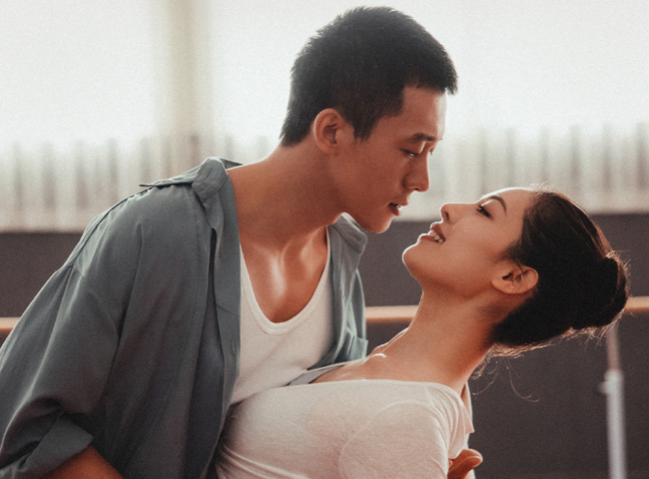 ����ײ�! 28����ͥ��ս�, ����һ����Ա�Ƽ�, �����о�׷��(��С��,���,����Ԫ,�ӳ���,�ݼ�,�Խ,̷ϣ��˭��