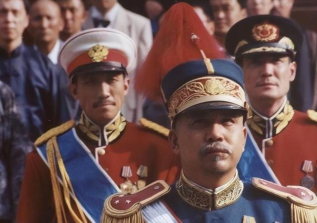 �й���õ�10�����Ӿ�����, Ӻ���������߹�, ��һ���԰�������ʵ(Ӻ������ ��������1566)