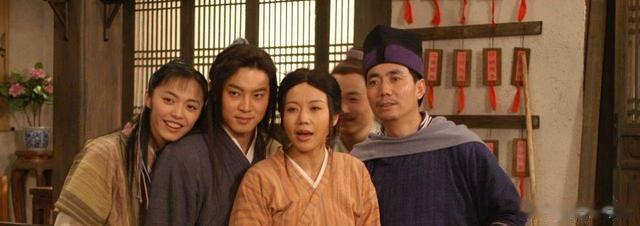 �岿������Ӿ�, �������˸ҷ���, ����: ��ȫ�Ĳ���һ�㰡!(���������µ�һ��Ů)